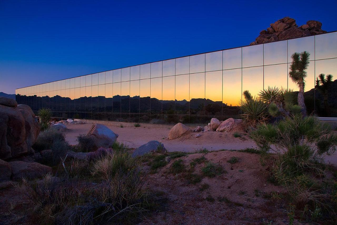 Invisible House Joshua Tree Modern Masterpieceヴィラ エクステリア 写真
